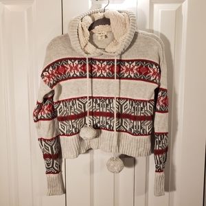 High-waisted hooded winter sweater w/ pompoms